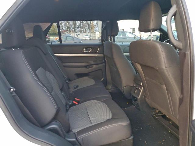 Ford Explorer Xlt Image 5