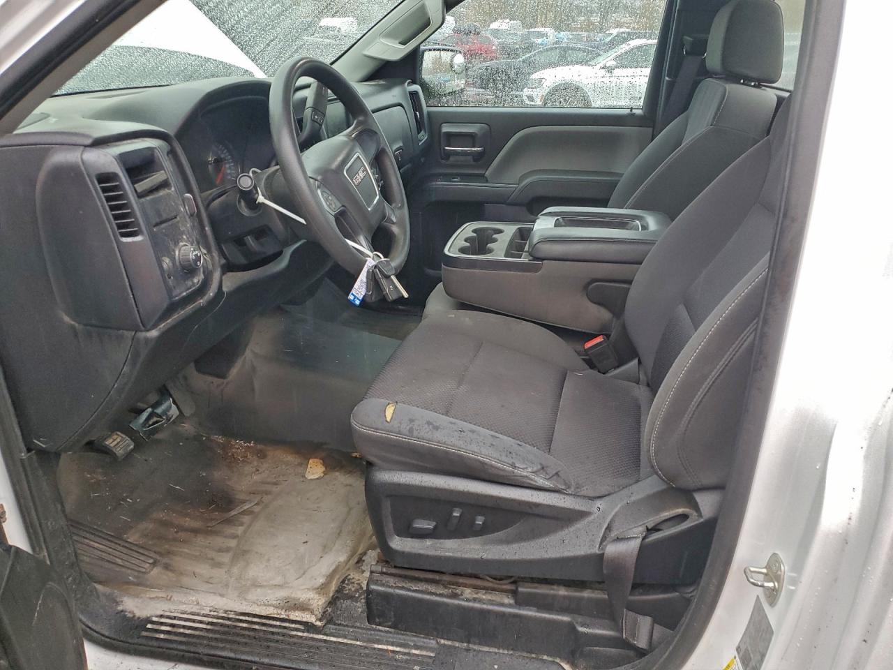 GMC Sierra C1500 Image 5