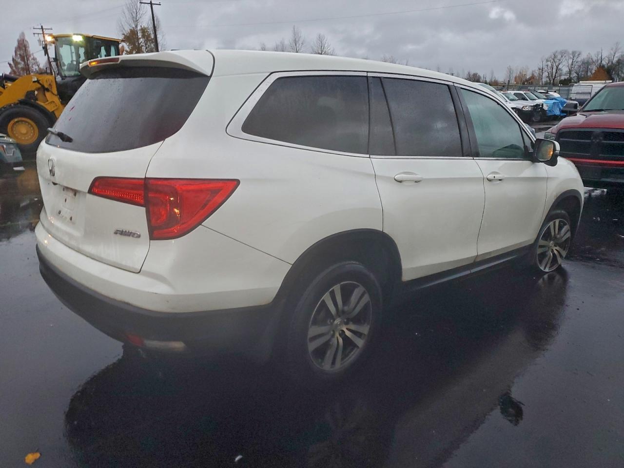 Honda Pilot Ex Image 8