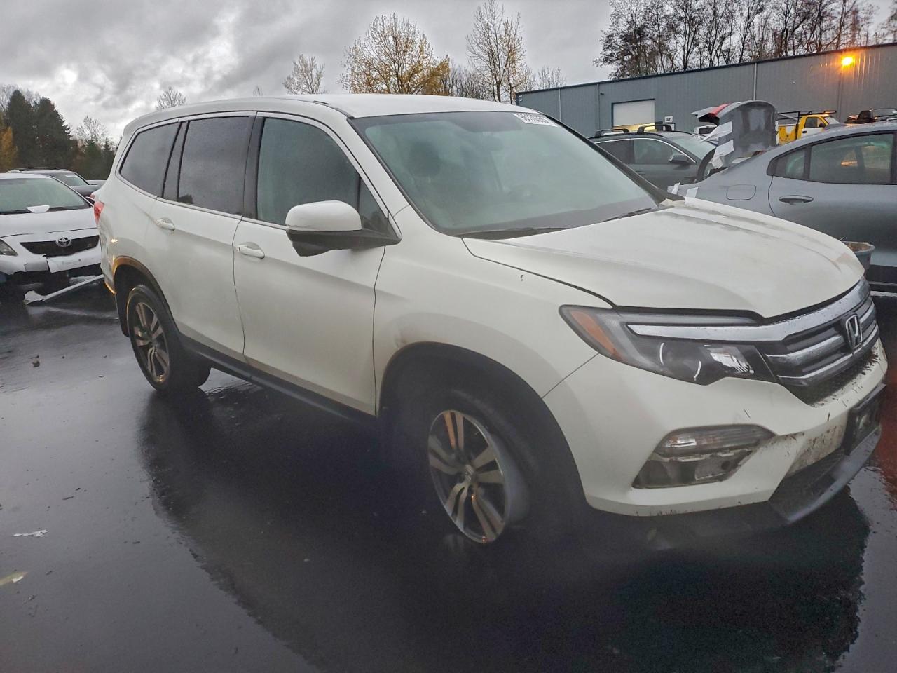 Honda Pilot Ex Image 2