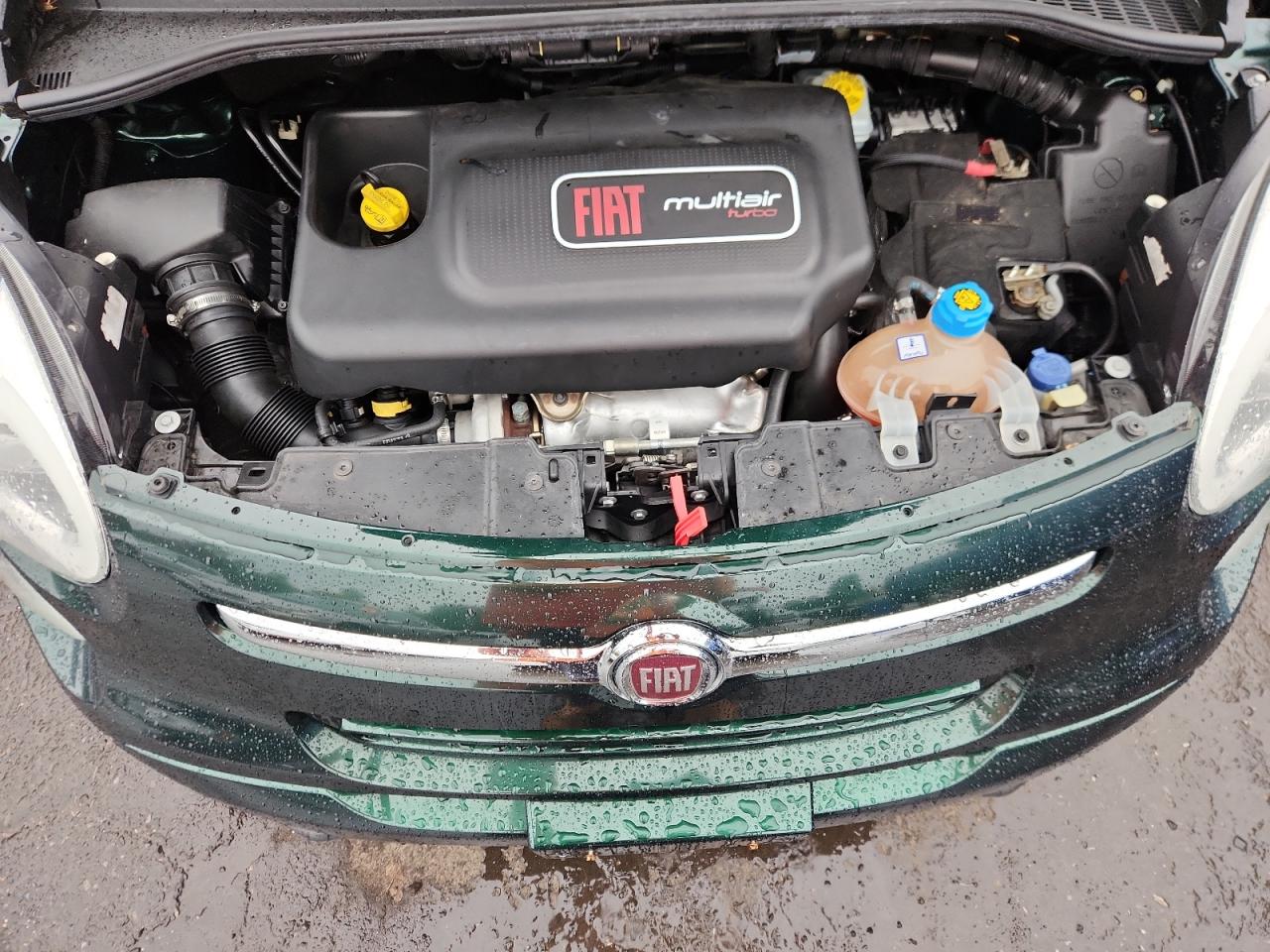 FIAT 500 Lounge Image 6