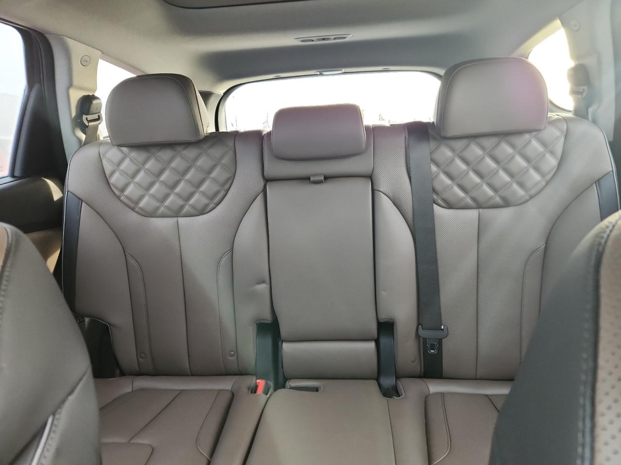 Hyundai SANTA FE Limited Image 5