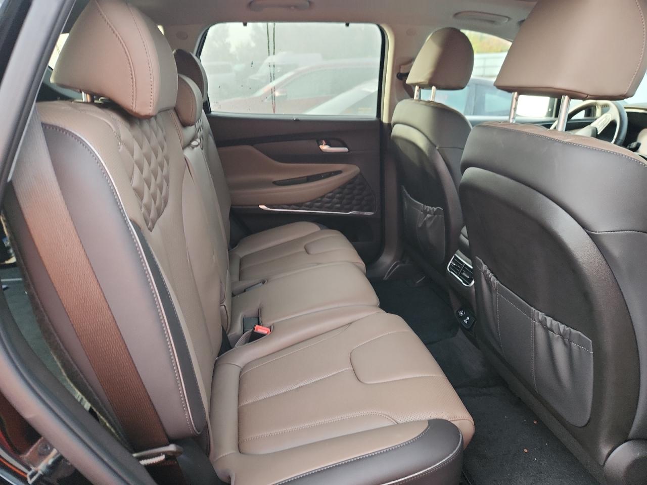 Hyundai SANTA FE Limited Image 11