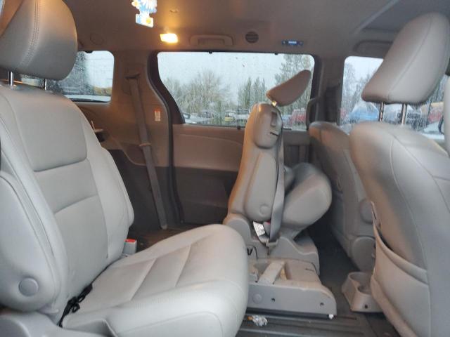 Toyota Sienna Xle Image 7