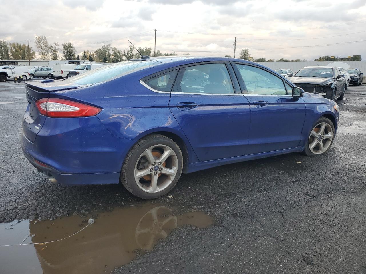 Ford Fusion Se Image 6