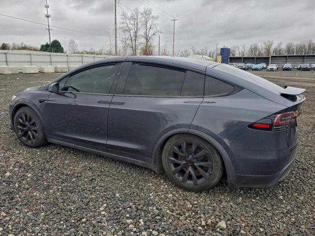 Tesla Model X Image 2