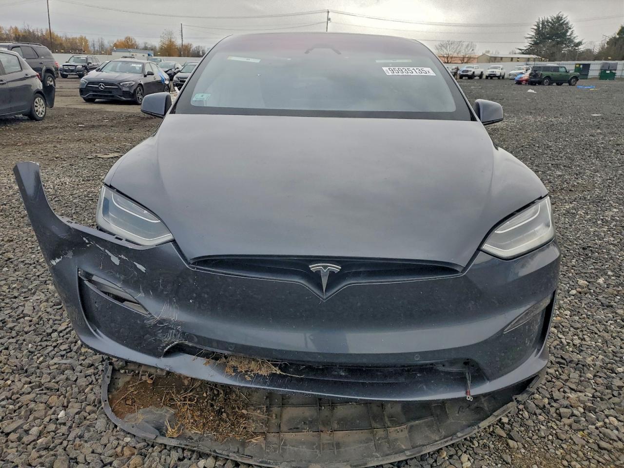 Tesla Model X Image 3