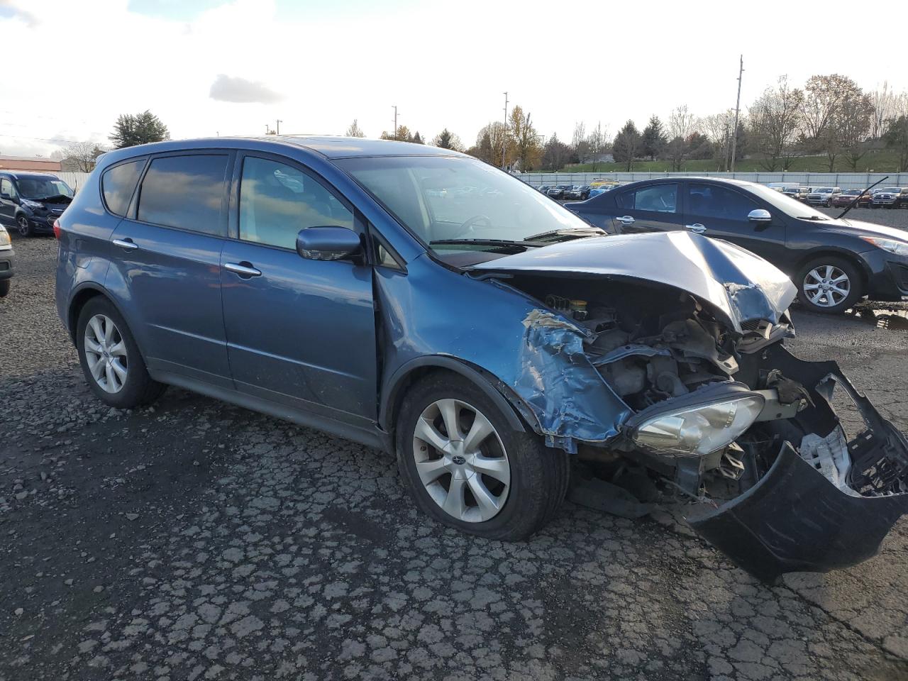 Subaru Tribeca 3.0 H6 Image 2