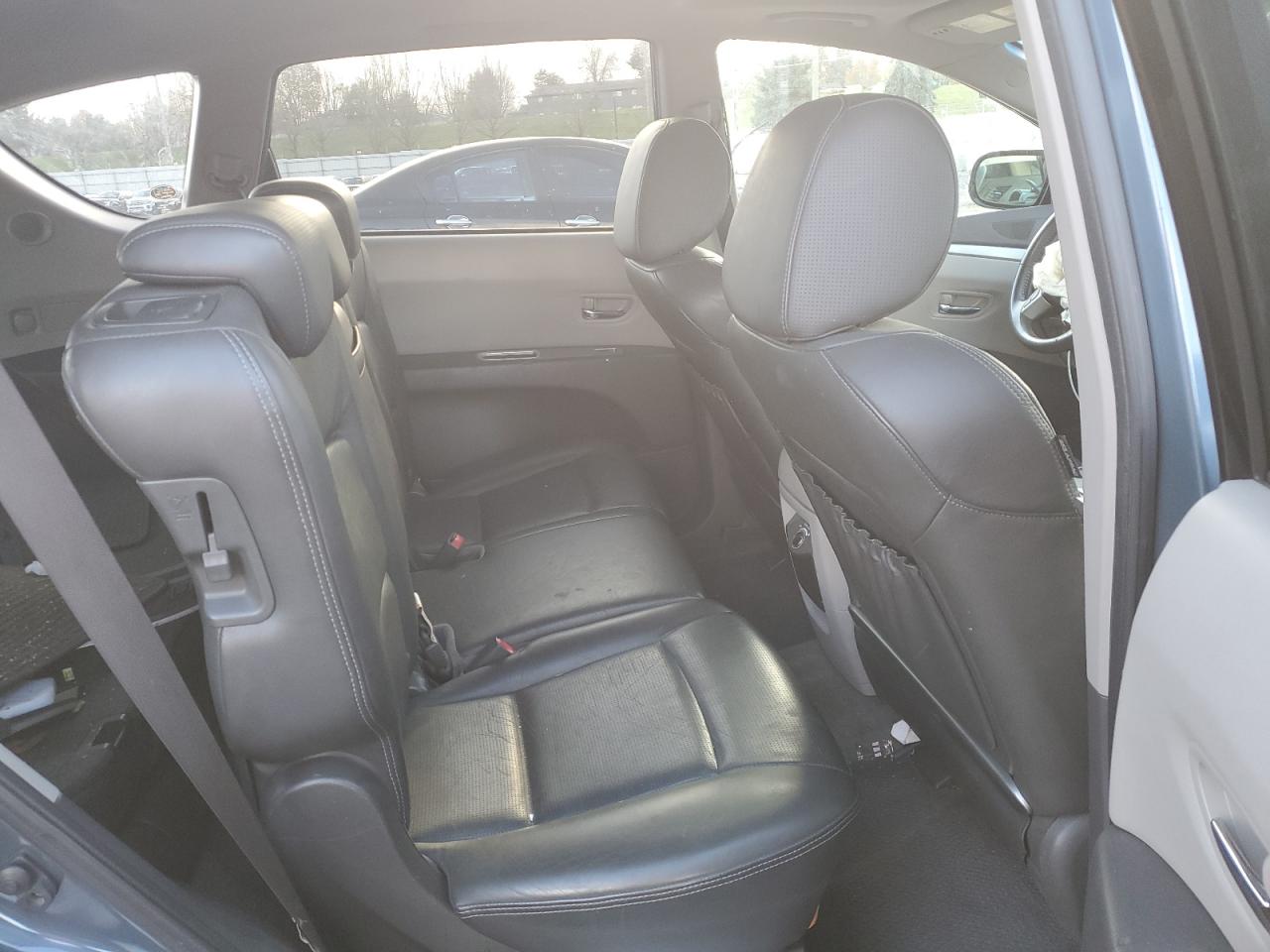 Subaru Tribeca 3.0 H6 Image 6