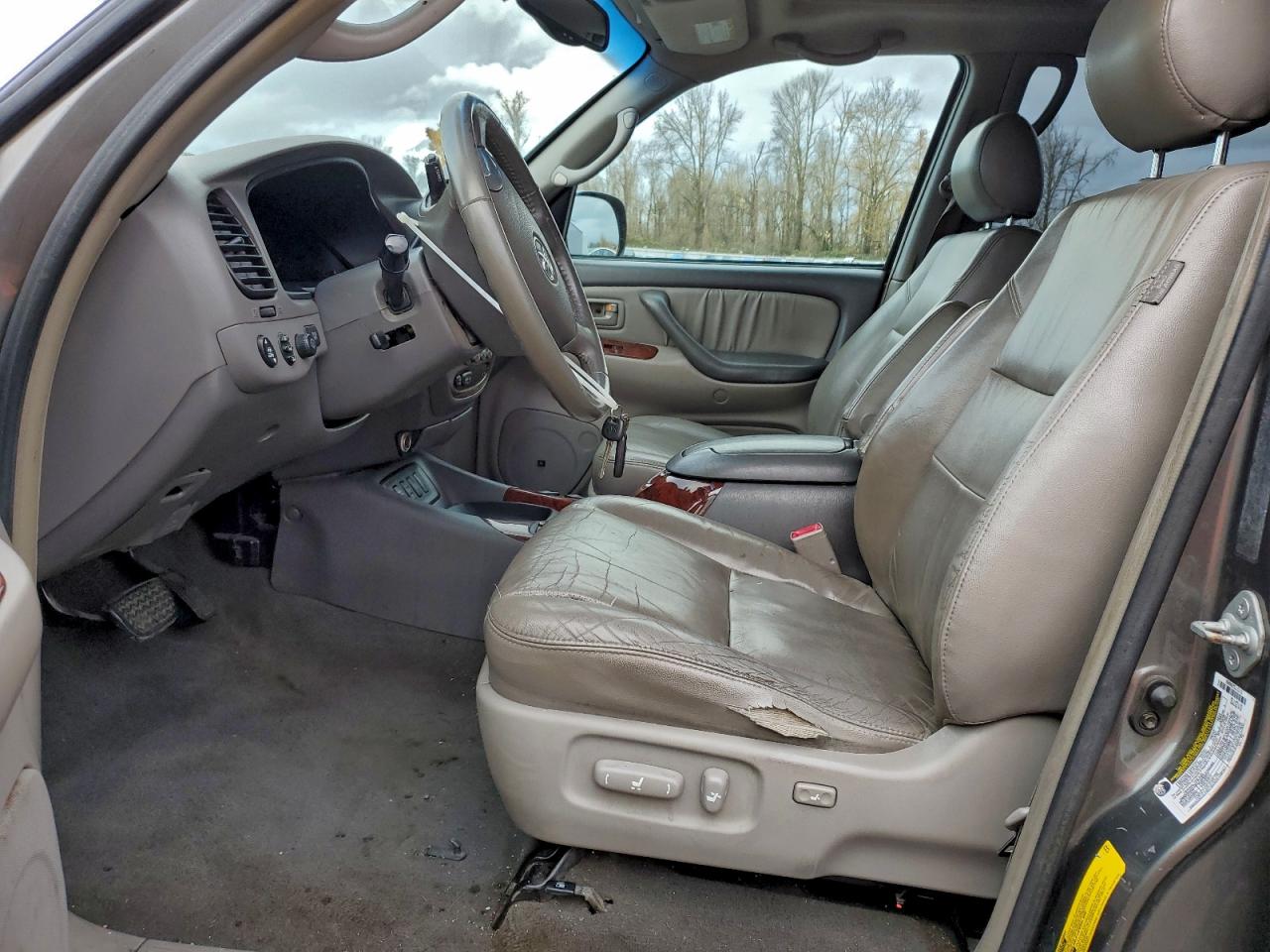 Toyota Sequoia Limited Image 12