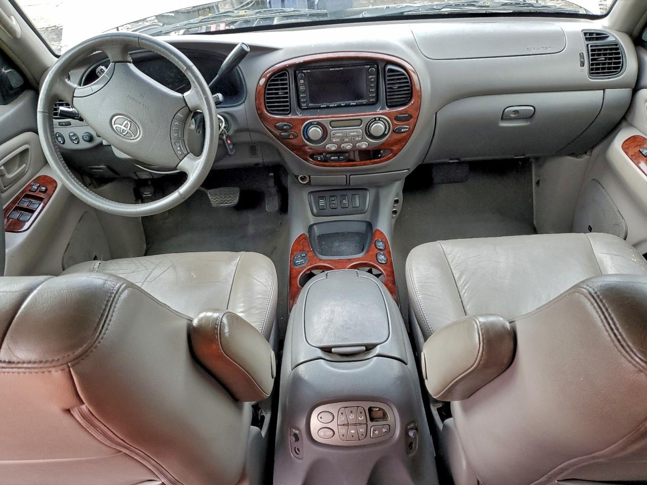 Toyota Sequoia Limited Image 10