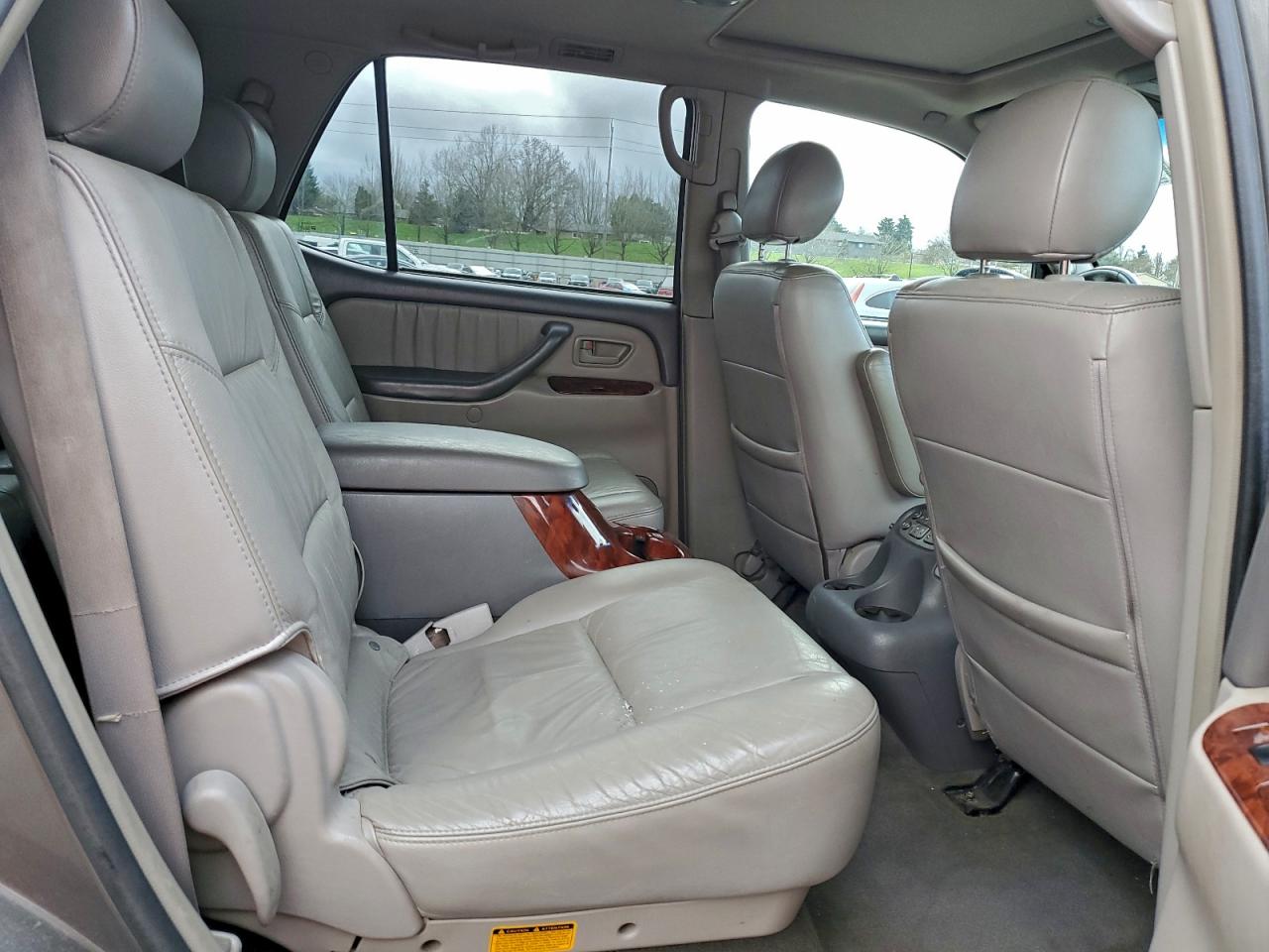 Toyota Sequoia Limited Image 5