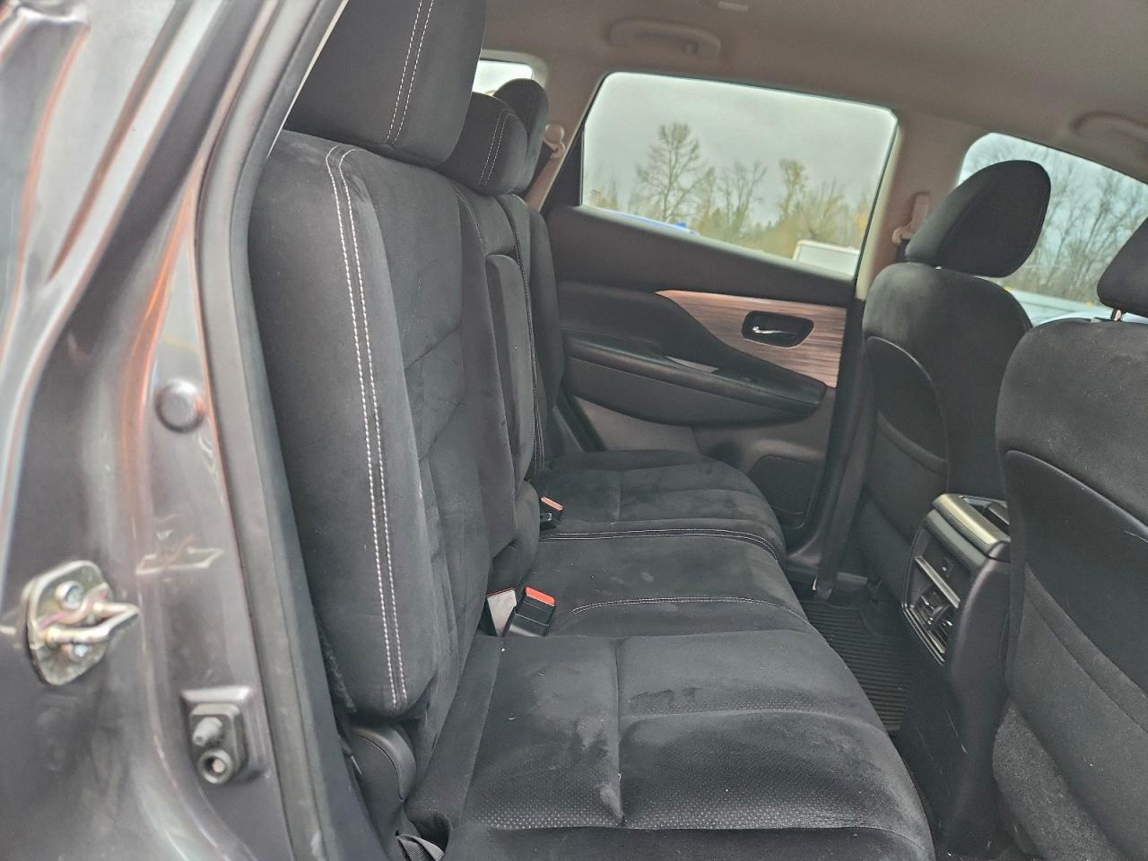 Nissan Murano S Image 7