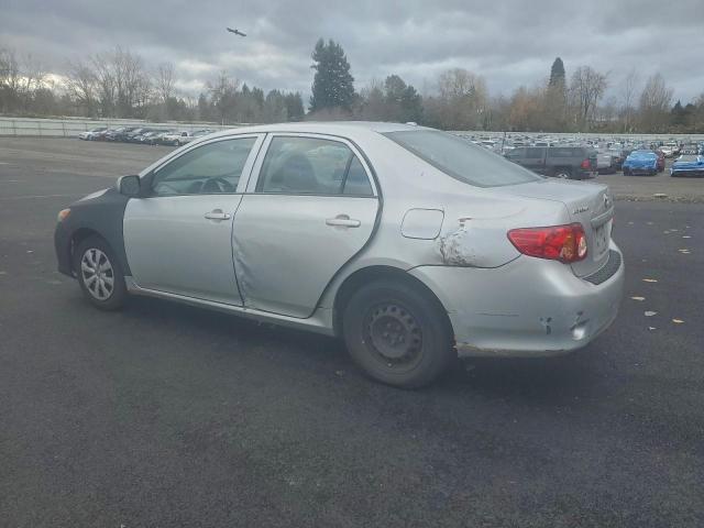 Toyota Corolla Base Image 9