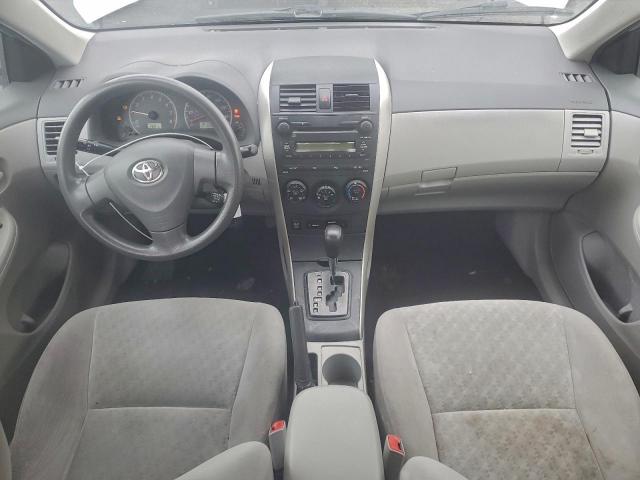 Toyota Corolla Base Image 11