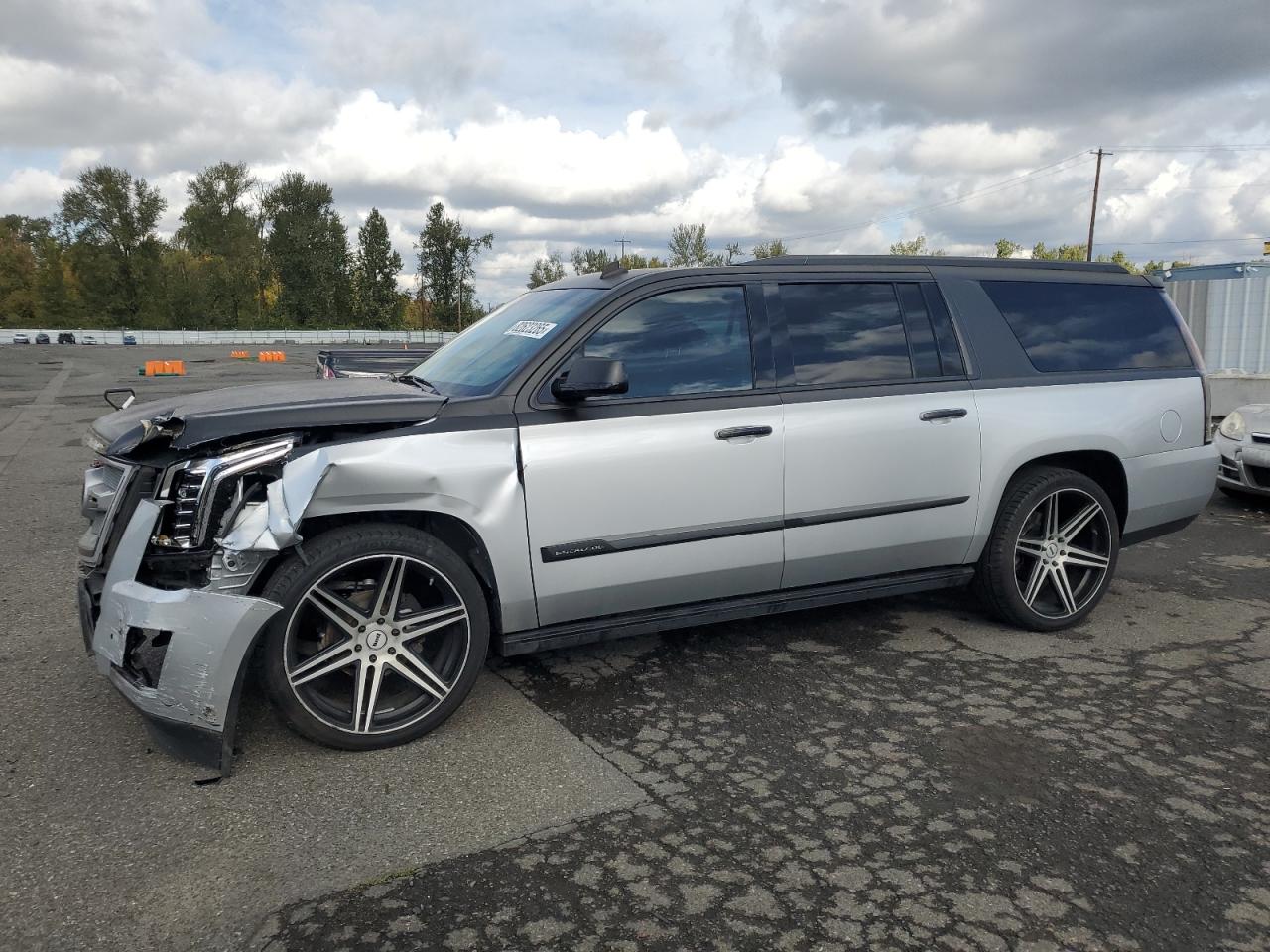 Cadillac Escalade Esv Premium Image 1