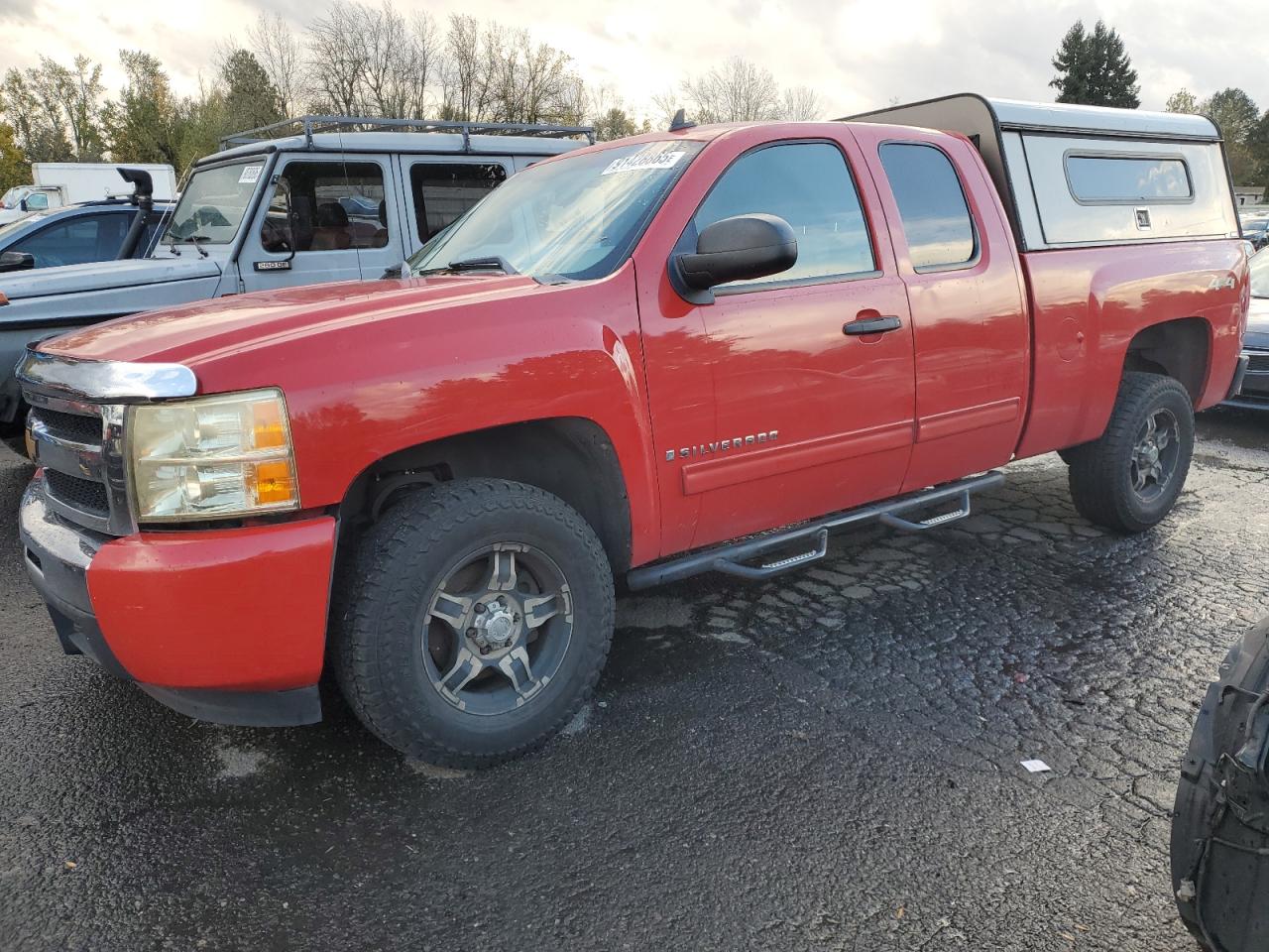Chevrolet Silverado K1500 Image 1