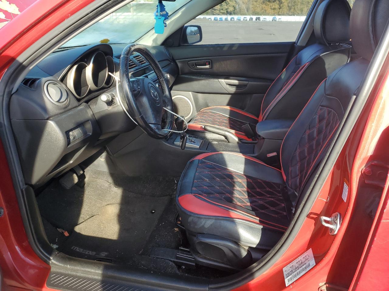 Mazda Mazda3 S Image 2