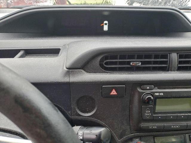 Toyota Prius Image 5