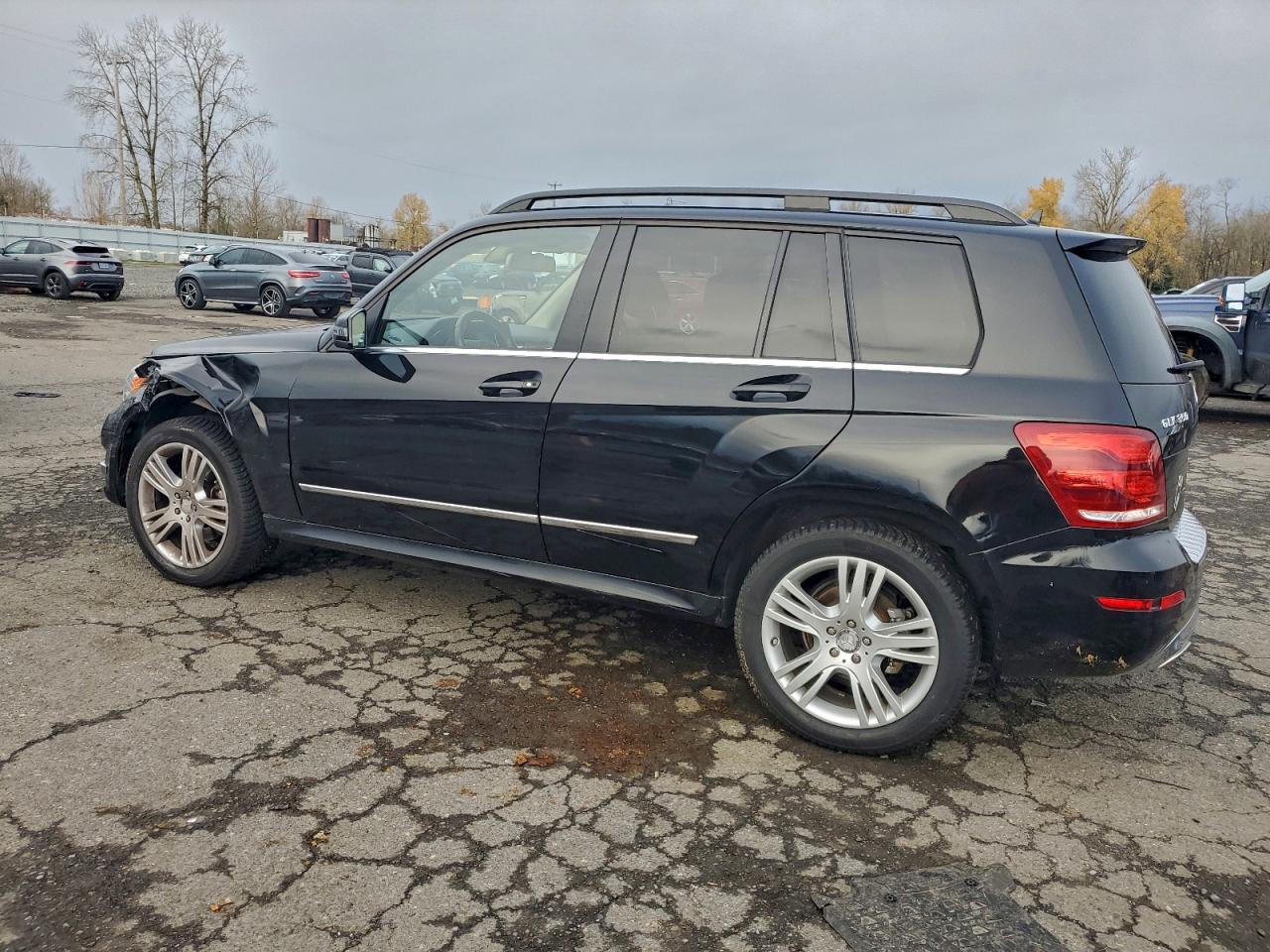 Mercedes-Benz GLK 350 4matic Image 2