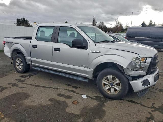 Ford F-150 Supercrew Image 10