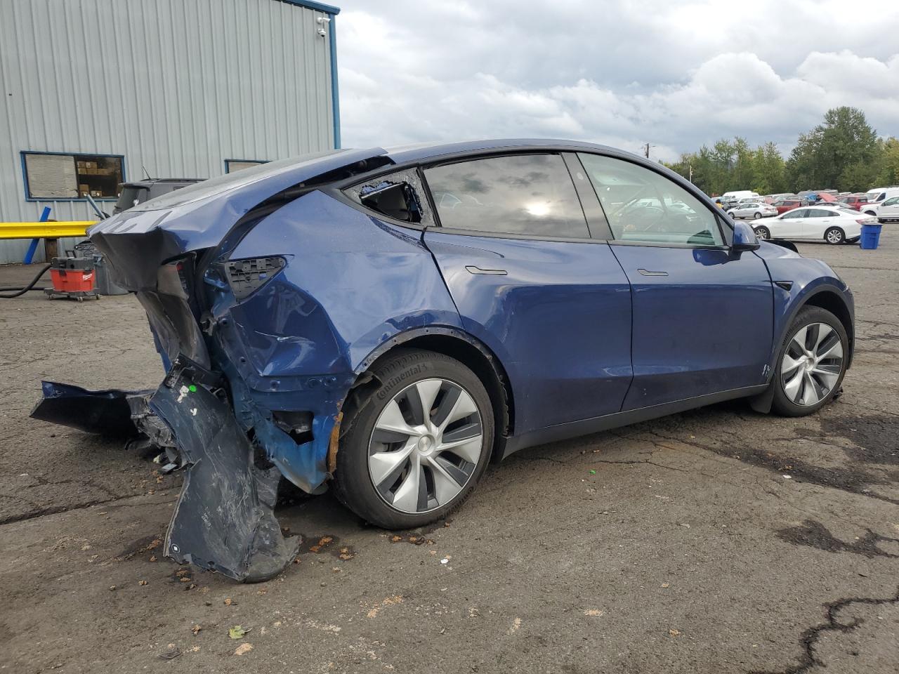 Tesla Model Y Image 13