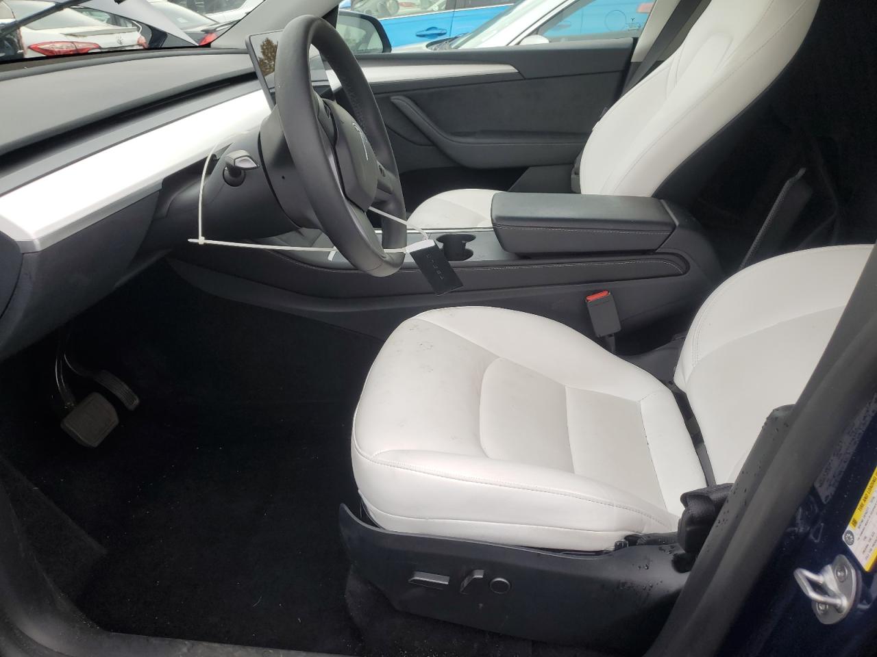Tesla Model Y Image 6