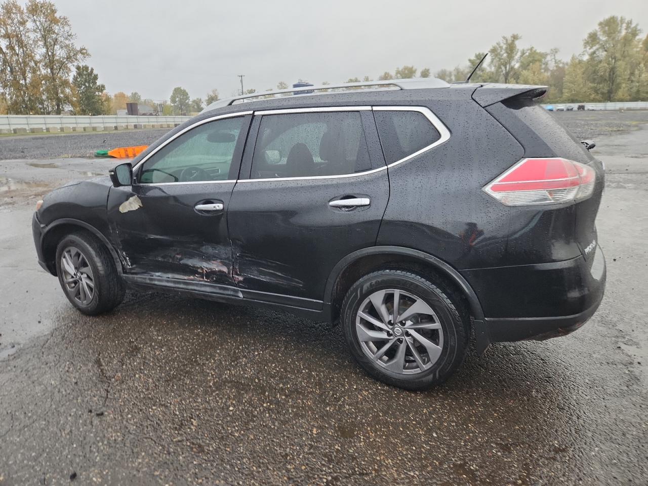 Nissan Rogue S Image 9