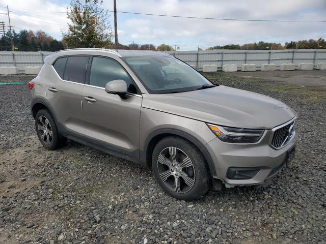 Volvo XC40 T5 Inscription Image 8