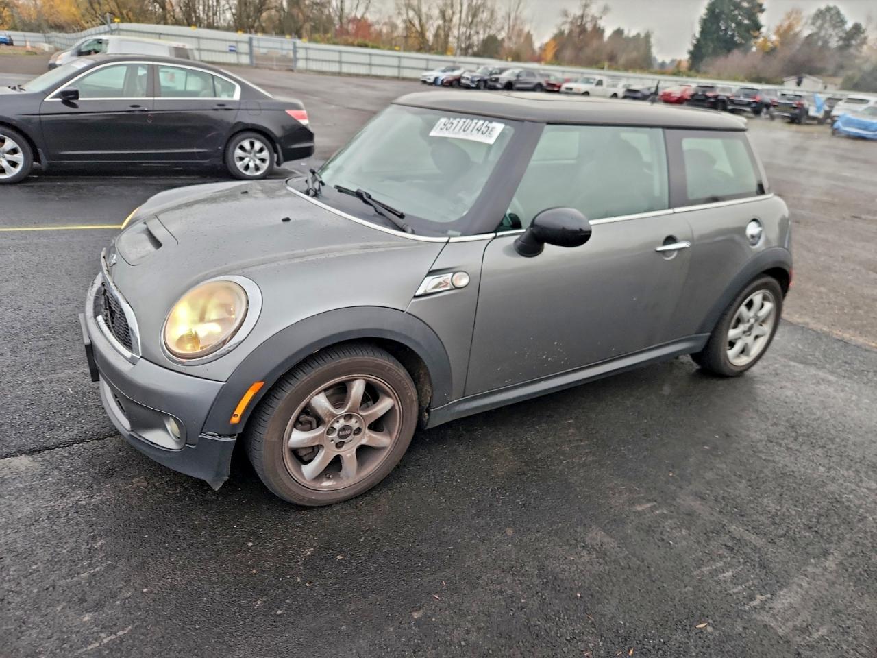 MINI Cooper S Image 1