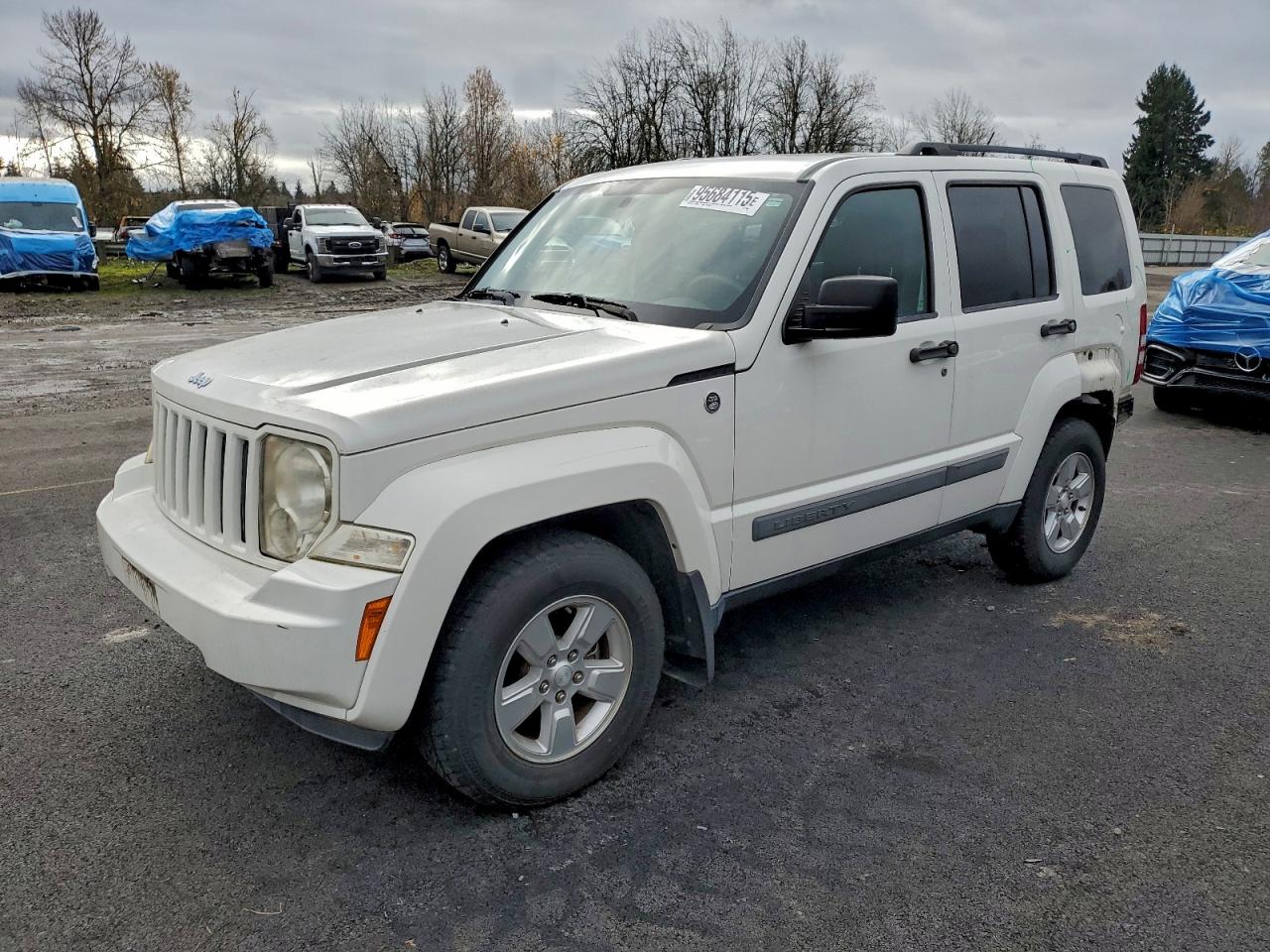 Jeep Liberty Sport Image 1