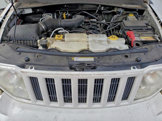 Jeep Liberty Sport Image 3