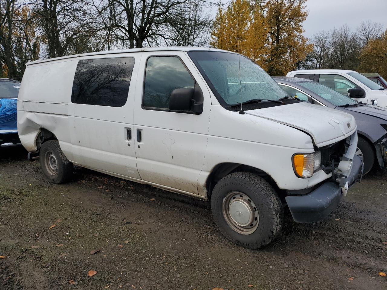 Ford E-150 E150 Van Image 10