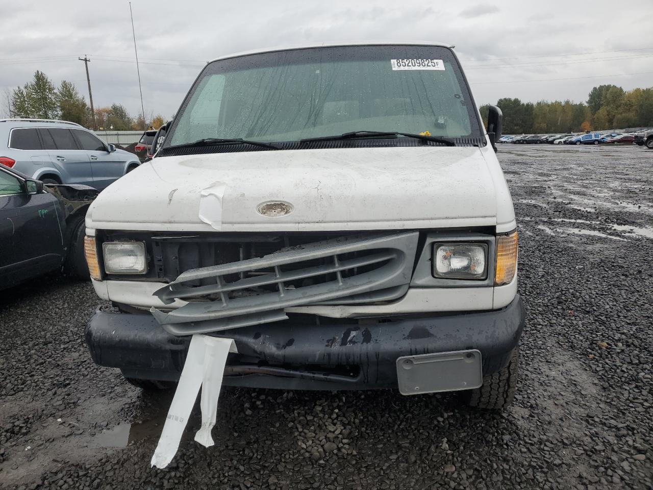 Ford E-150 E150 Van Image 6