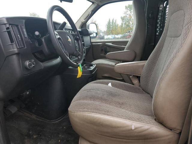 Chevrolet Express Image 4