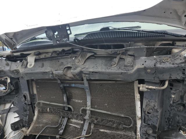 Chevrolet Express Image 7