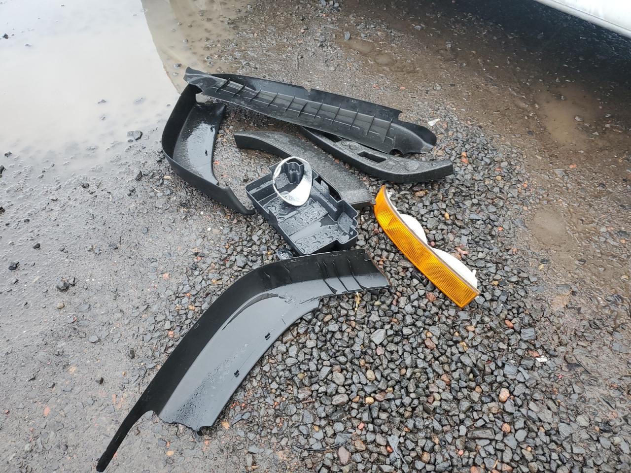 Chevrolet Express Image 13