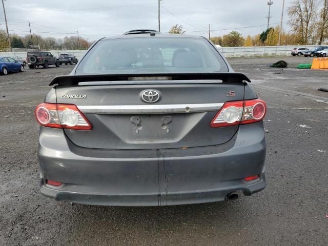 Toyota Corolla Base Image 7