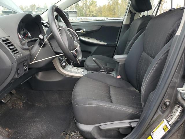 Toyota Corolla Base Image 9