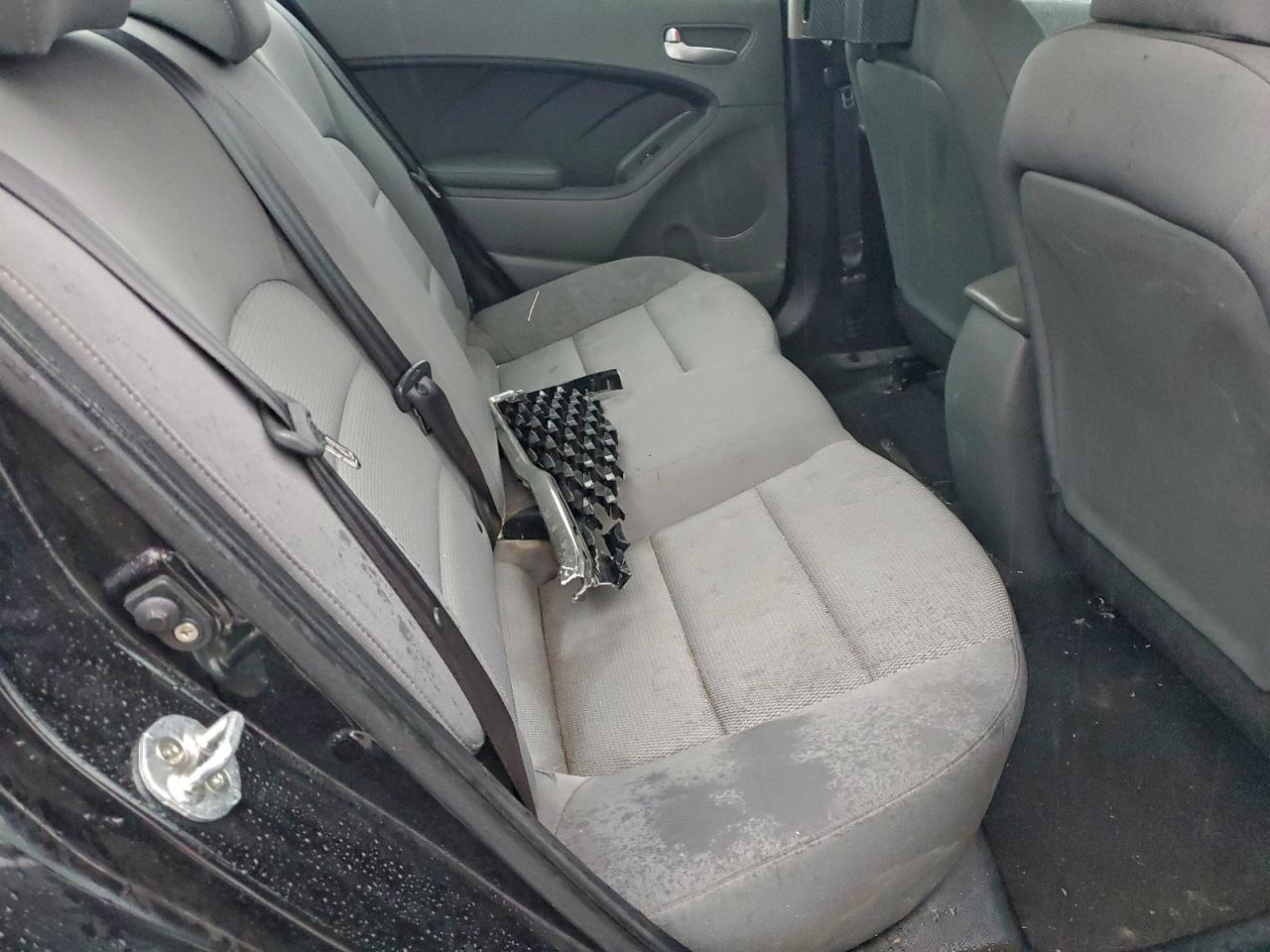 Kia Forte Lx Image 12