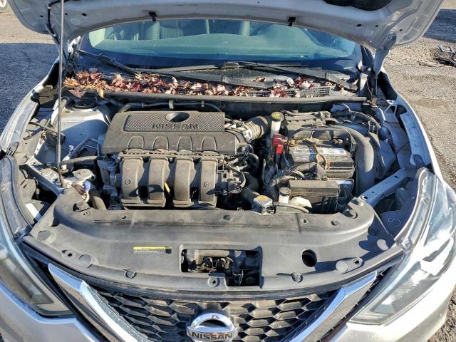 Nissan Sentra S Image 5