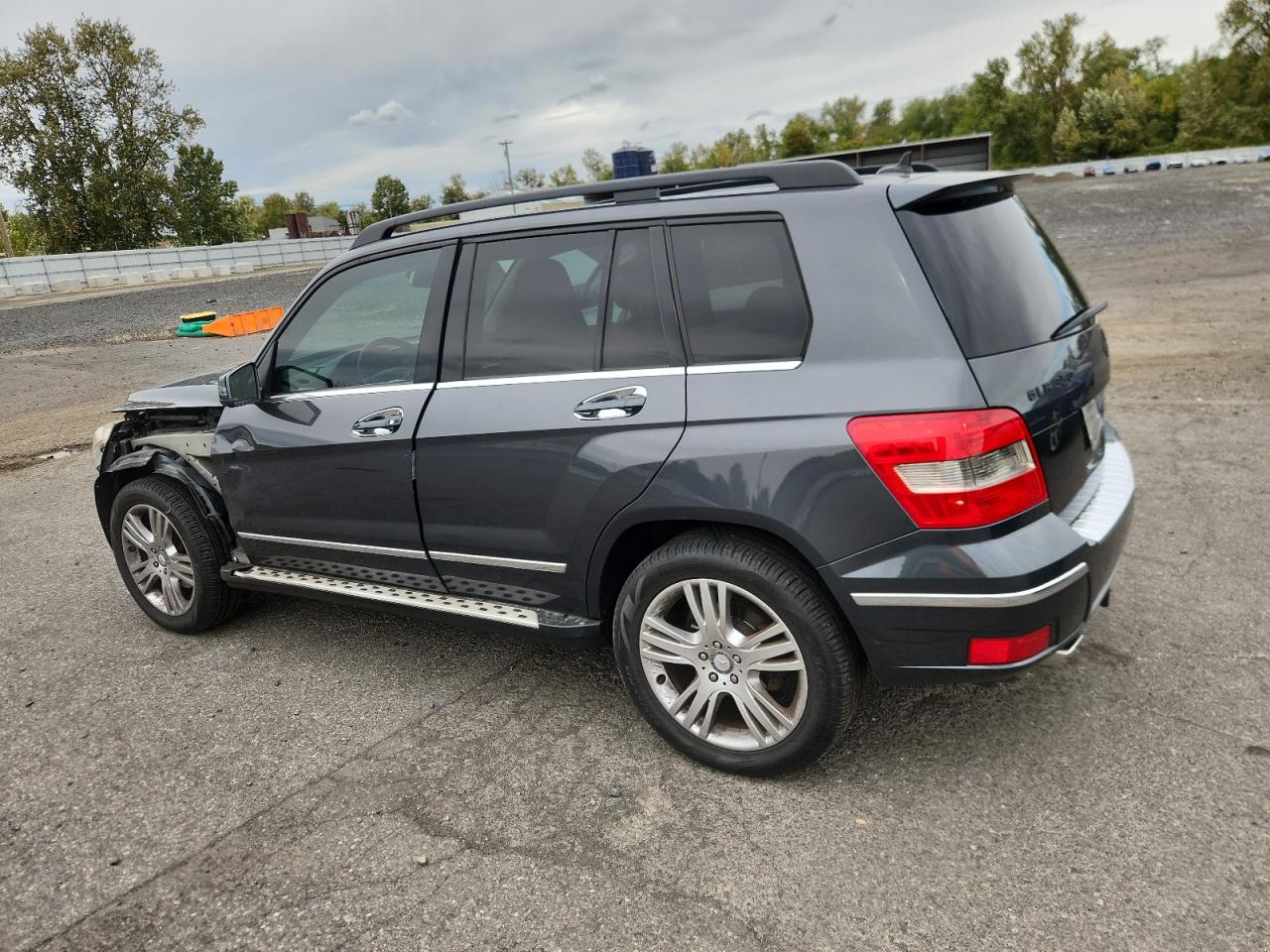 Mercedes-Benz GLK 350 Image 3