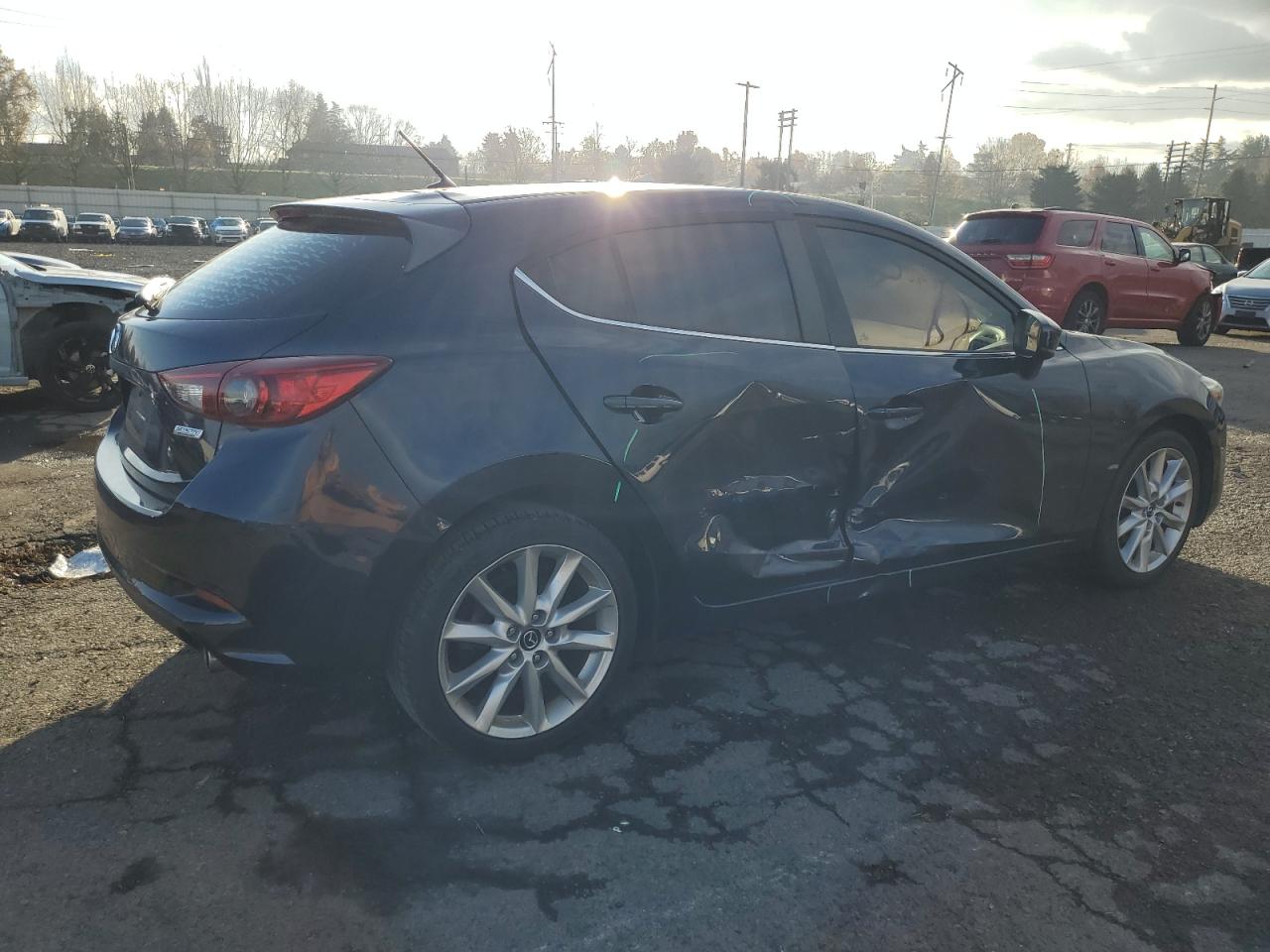 Mazda 3 Touring Image 8