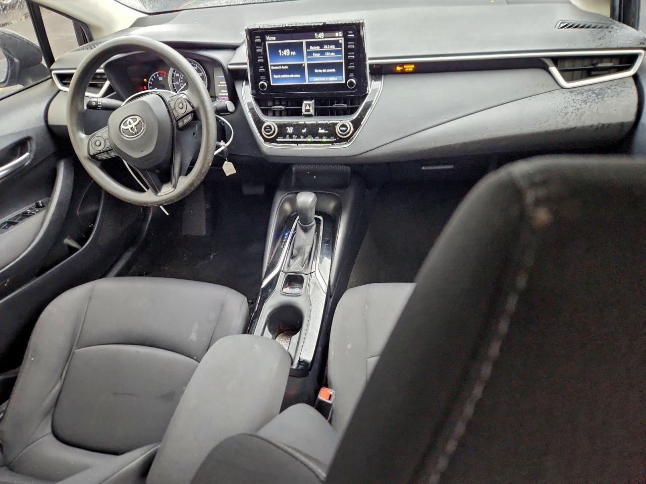 Toyota Corolla Le Image 12