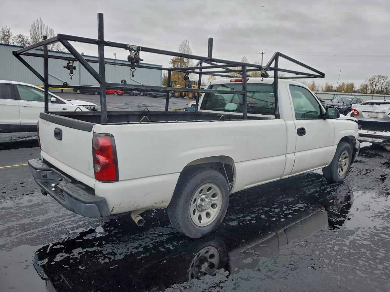 Chevrolet Silverado C1500 Classic Image 8