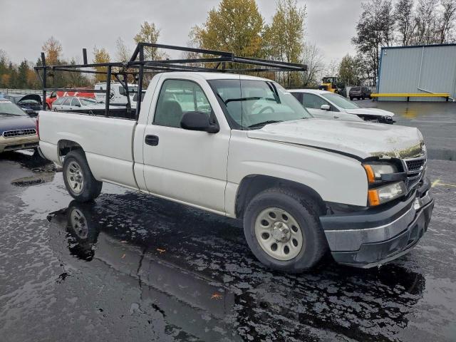 Chevrolet Silverado C1500 Classic Image 9