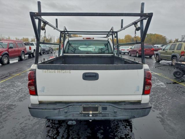 Chevrolet Silverado C1500 Classic Image 6