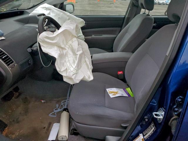 Toyota Prius Image 10