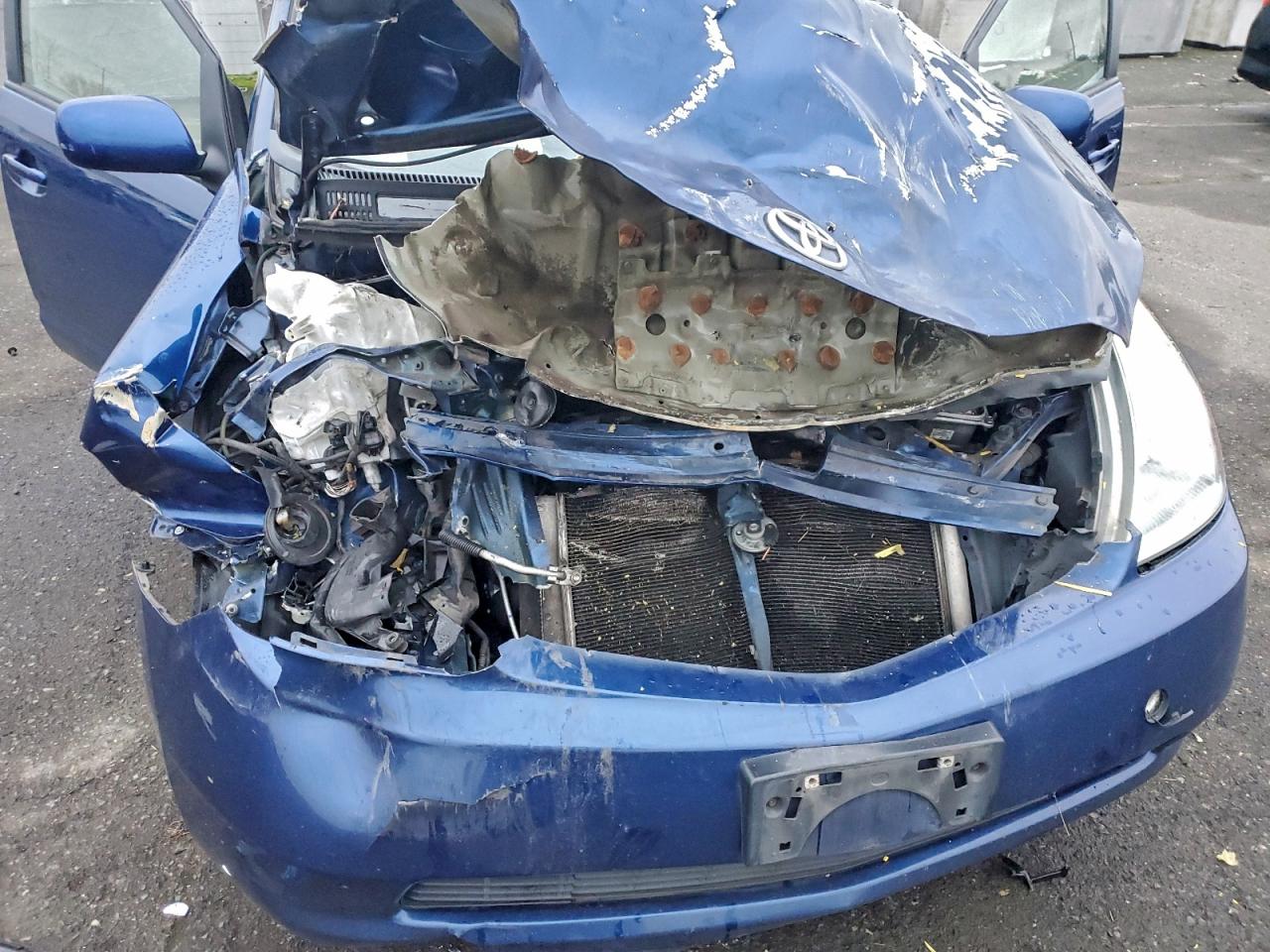 Toyota Prius Image 11