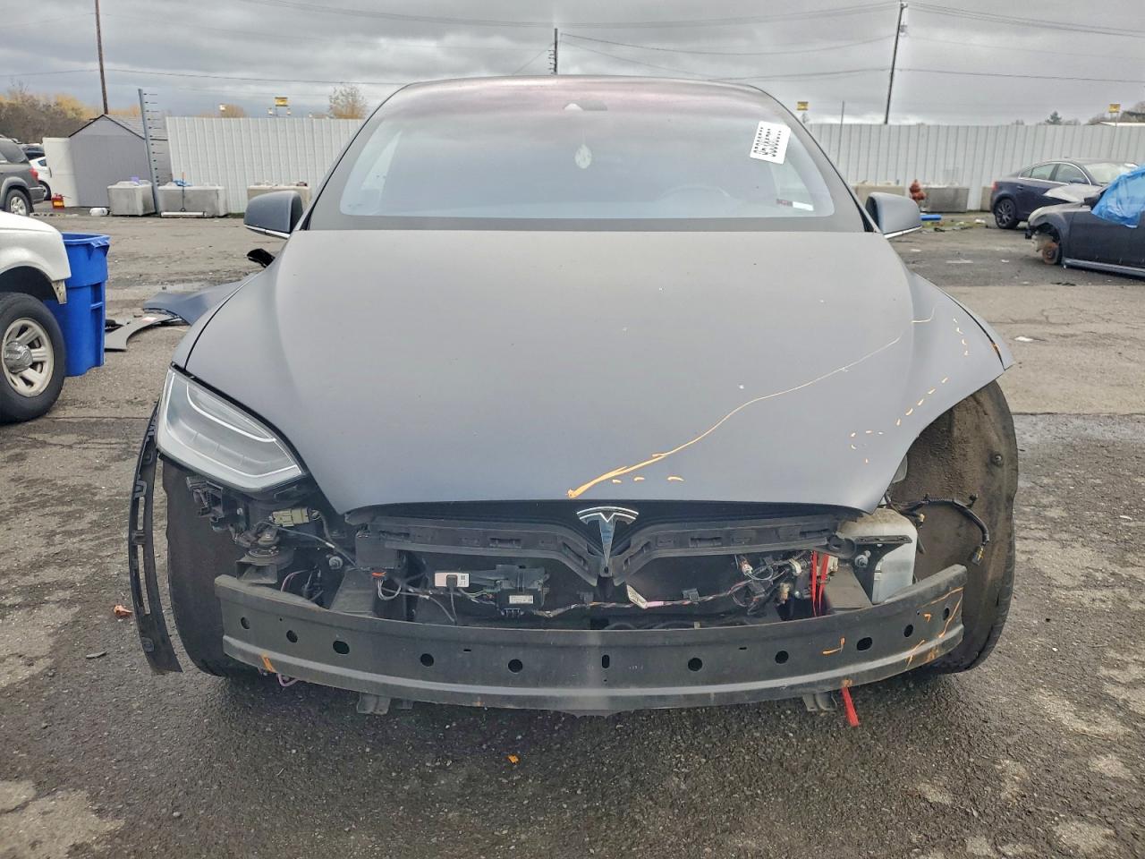 Tesla Model X Image 5